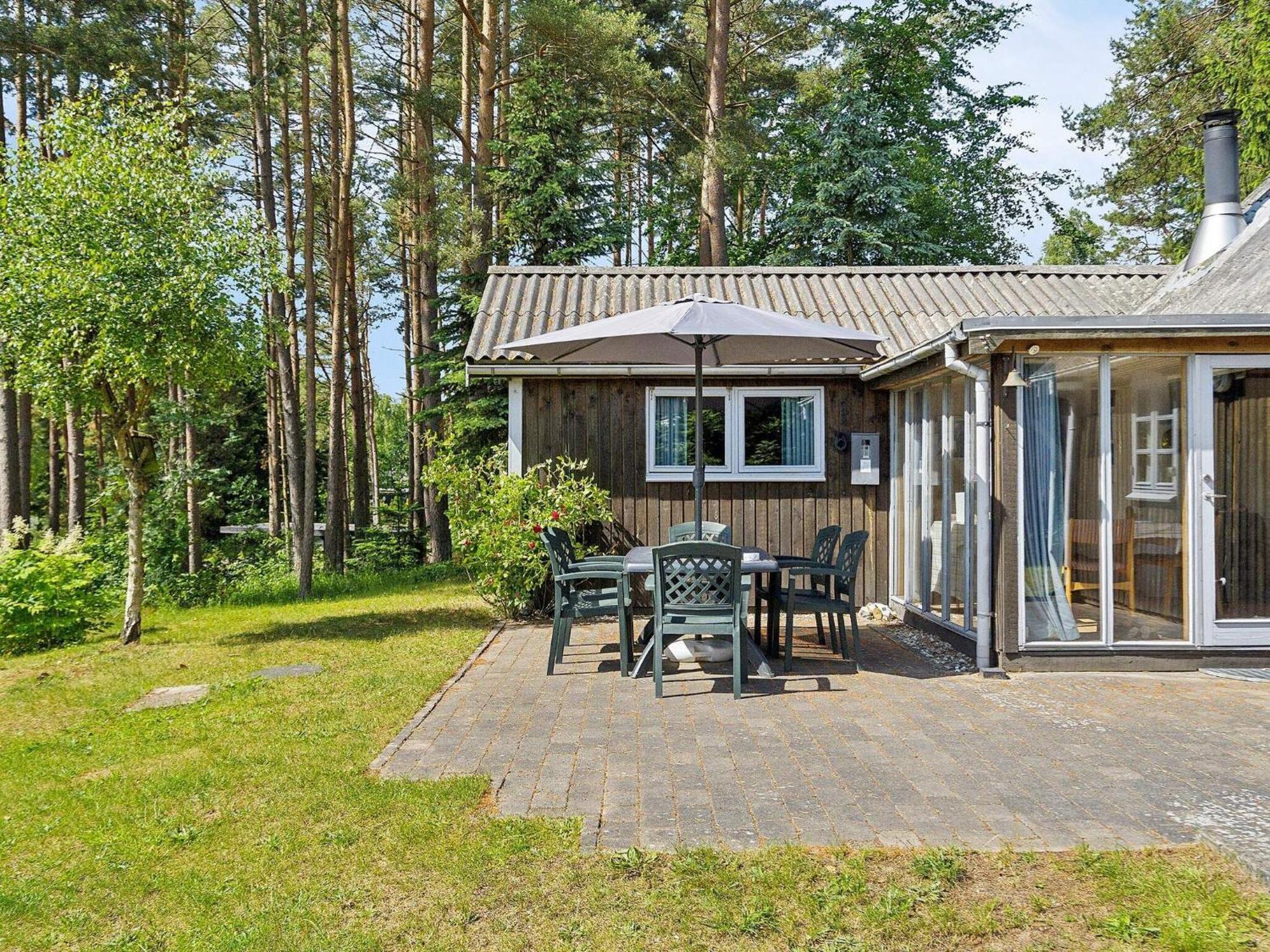 7 Person Holiday Home In Kolind Esterno foto