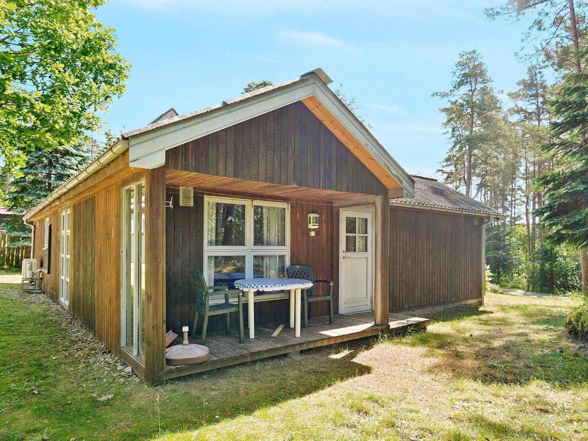 7 Person Holiday Home In Kolind Esterno foto